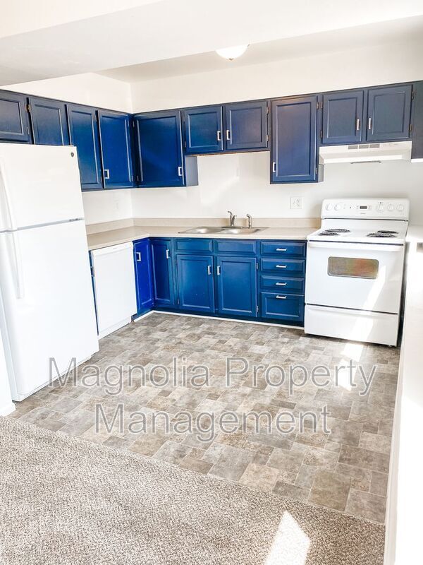 Photo - 5545 Bowden Loop Apartment