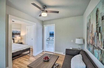 Building Photo - 5224 Leeland St