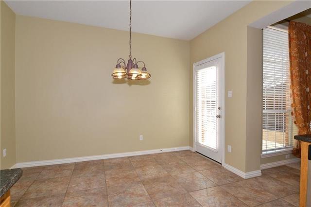 Foto del edificio - 6386 Shadywood Dr