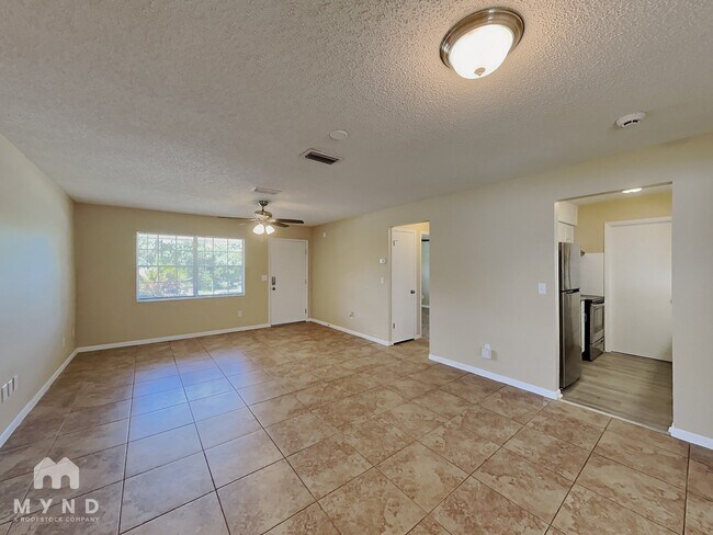 Foto del edificio - 12431 Brookside St
