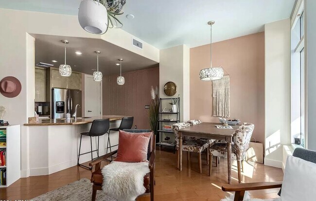 Foto del edificio - 140 E Rio Salado Pkwy