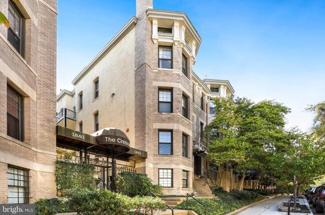 Photo - 1842 California St NW Townhome