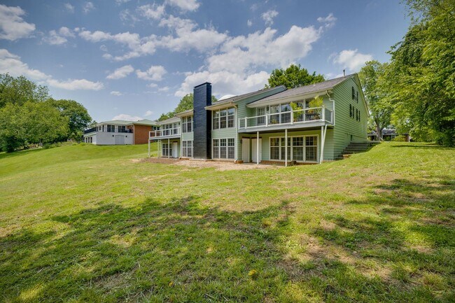 Building Photo - 1314 Woodland Ave