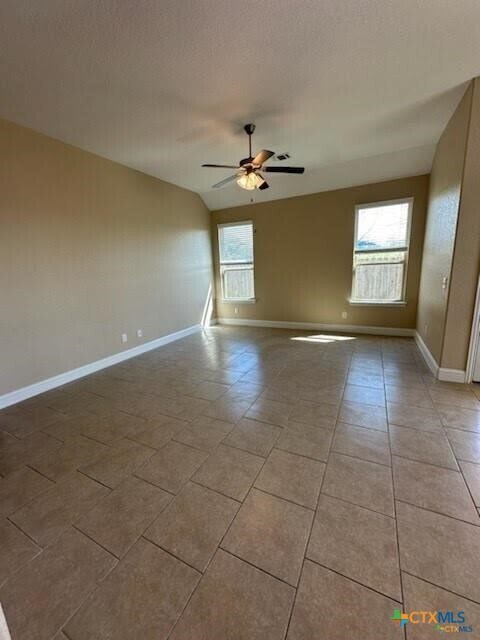 Foto del edificio - 1898 Baron Dr