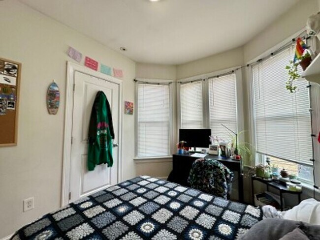 Mission Hill_4 Bed Room_NO BROKER FEE_9/1 - Mission Hill_4 Bed Room_NO BROKER FEE_9/1 House