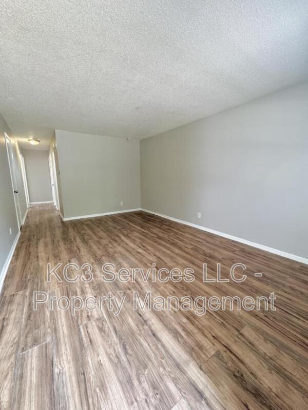 Foto del edificio - 1023 SW Kingscross Rd