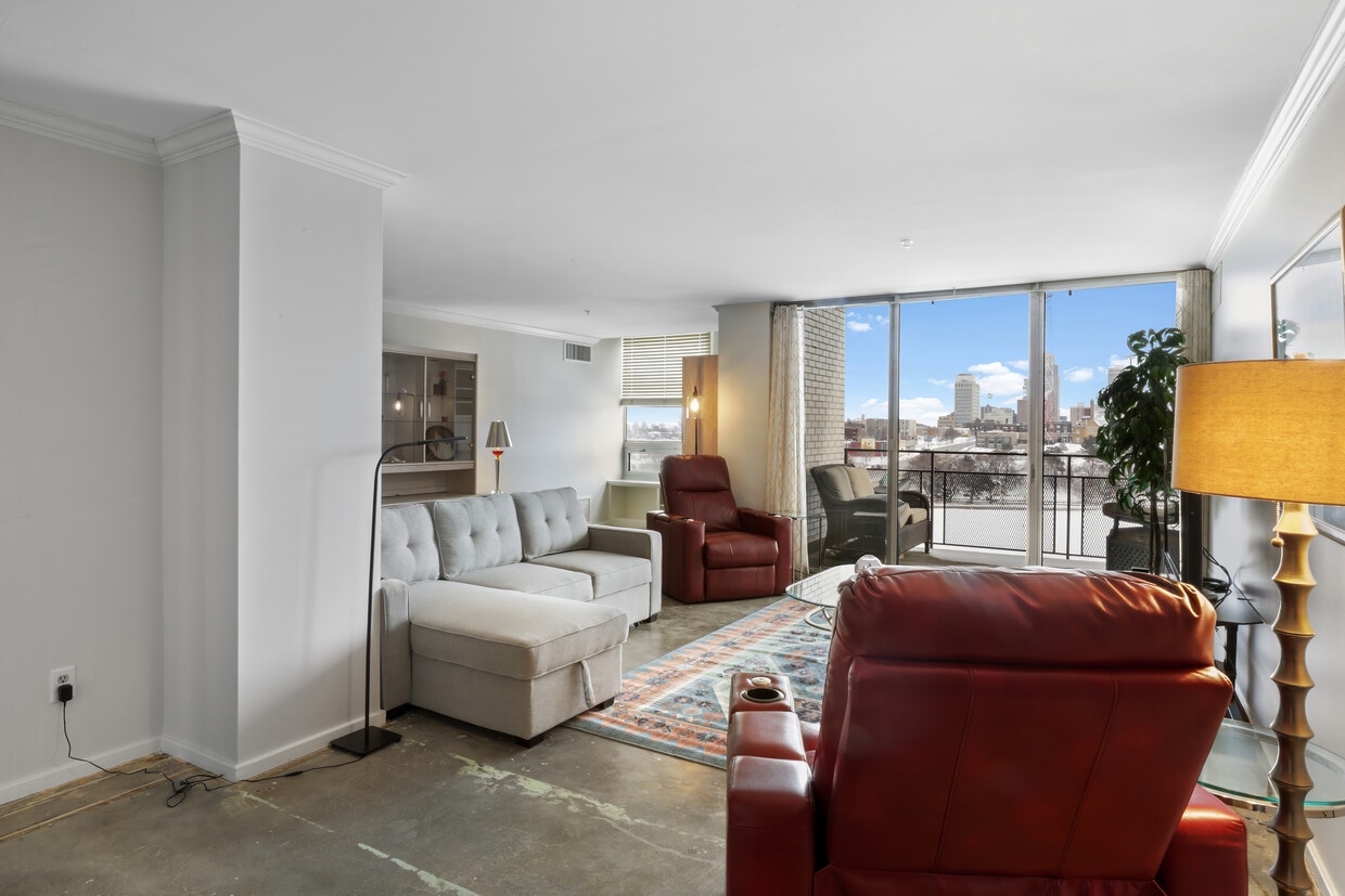 Foto principal - 3000 Farnam St