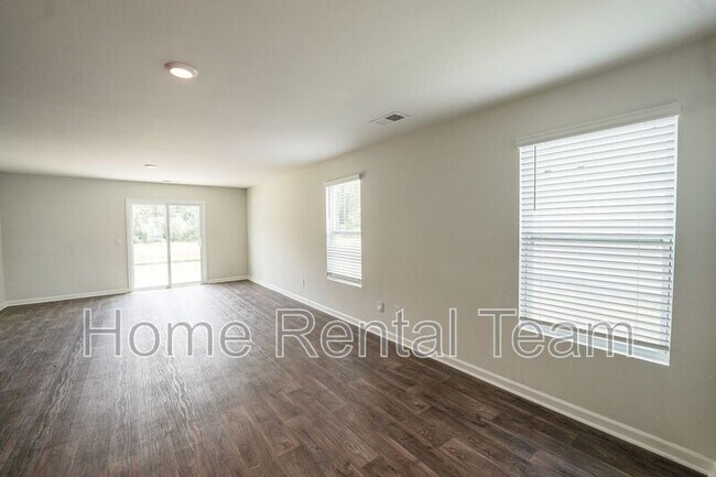 Foto del edificio - 459 Coconut Dr