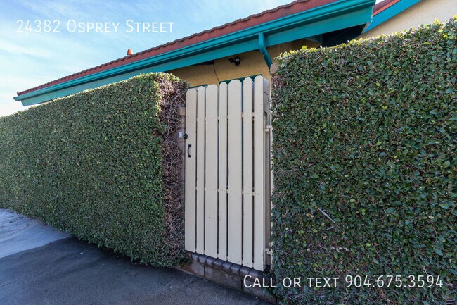 Foto del edificio - Private One-Bedroom Lake Forest Suite for ...