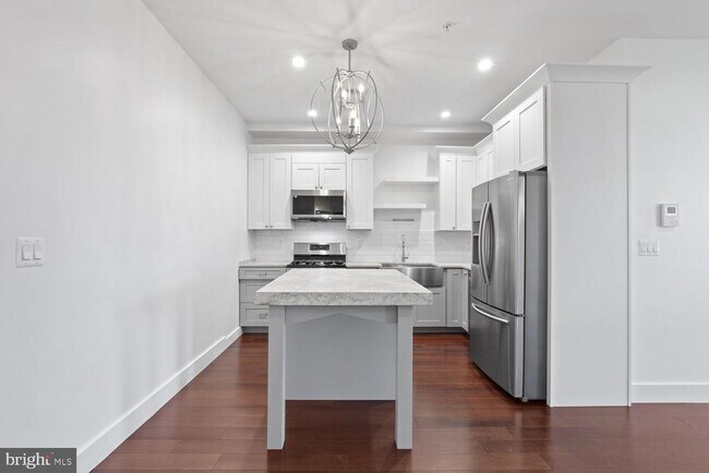 Foto del edificio - 3511 14th St NW