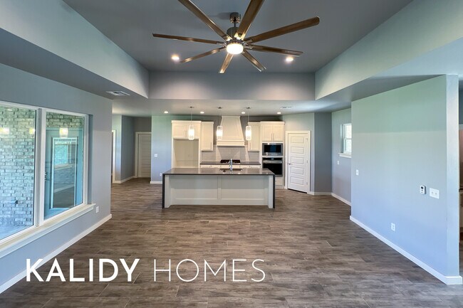 Building Photo - 217 Olde Ml Ct