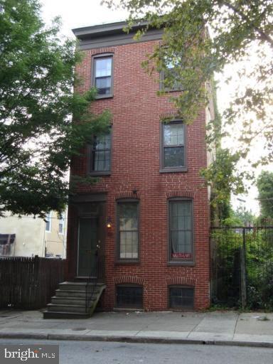 Building Photo - 40 S Arlington Ave