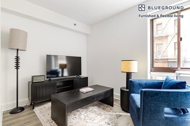 Building Photo - 311 W 50th St