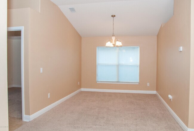 Building Photo - 171 Secret Dr