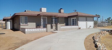 Building Photo - 3676 Yucca Mesa Rd