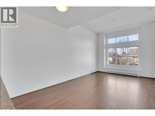 Photo du bâtiment - 5665 Irmin St