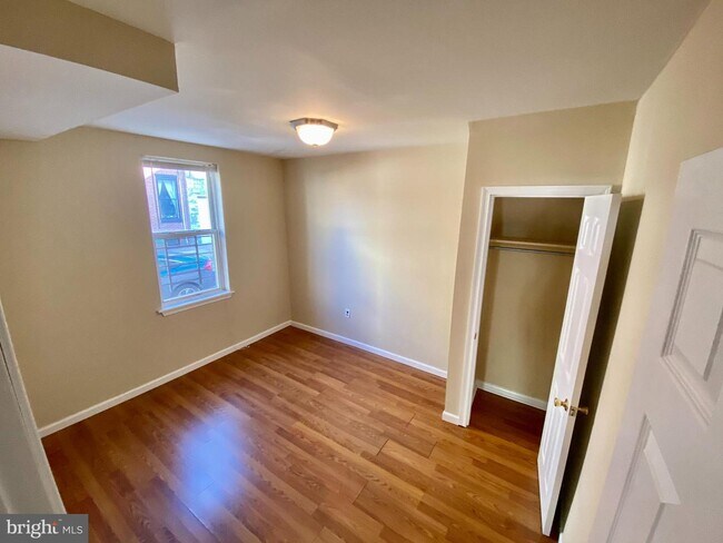 Foto del edificio - 2319 Cedar St