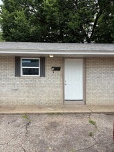Building Photo - 2801 Vicksburg St