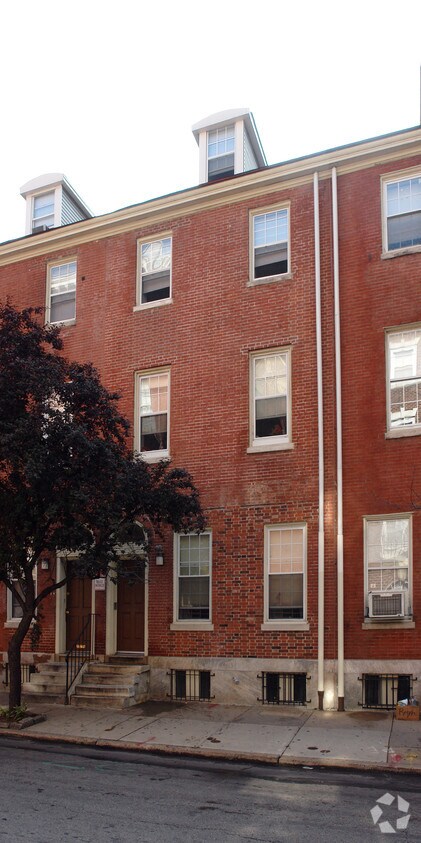 Primary Photo - 241 S 13th St