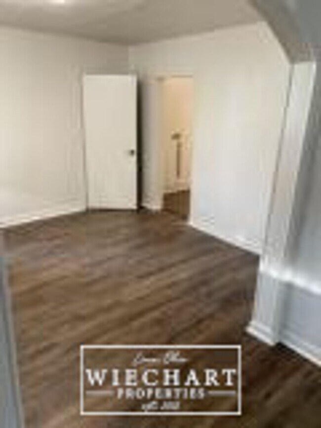 Foto del edificio - Newly Remodeled 4-Bedroom Home for Rent in...