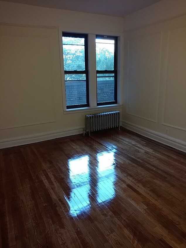 Building Photo - 250 Ocean Pky
