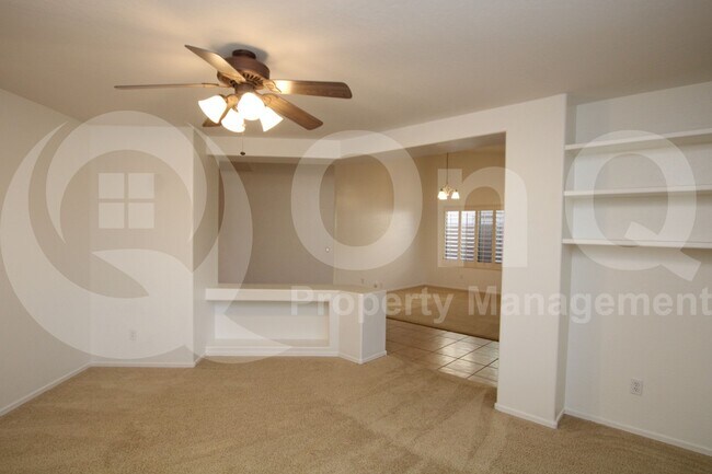 Foto del edificio - 3698 E Kimball Rd