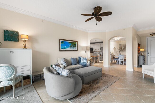 Foto del edificio - 4300 S Beach Pkwy