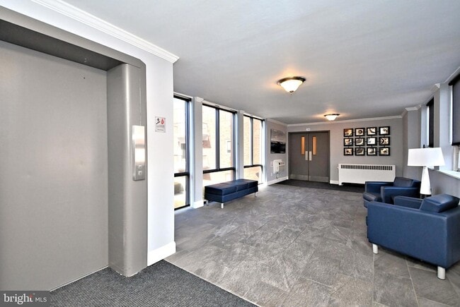 Building Photo - 120 N Bethlehem Pike