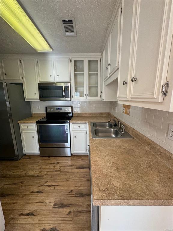 Foto del edificio - 6897 Brownwood Ln