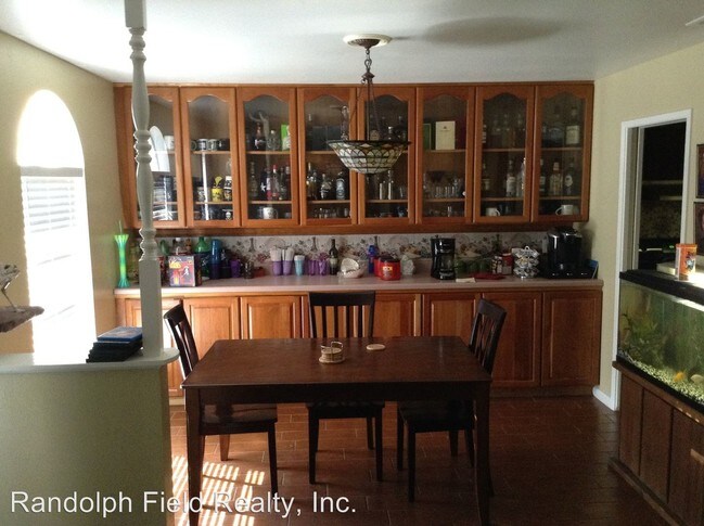 Foto del edificio - 7845 Village Oak Dr