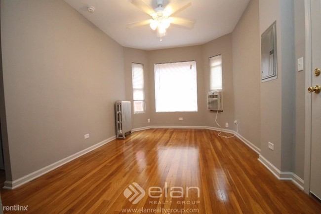Foto del edificio - 1261 W Argyle St
