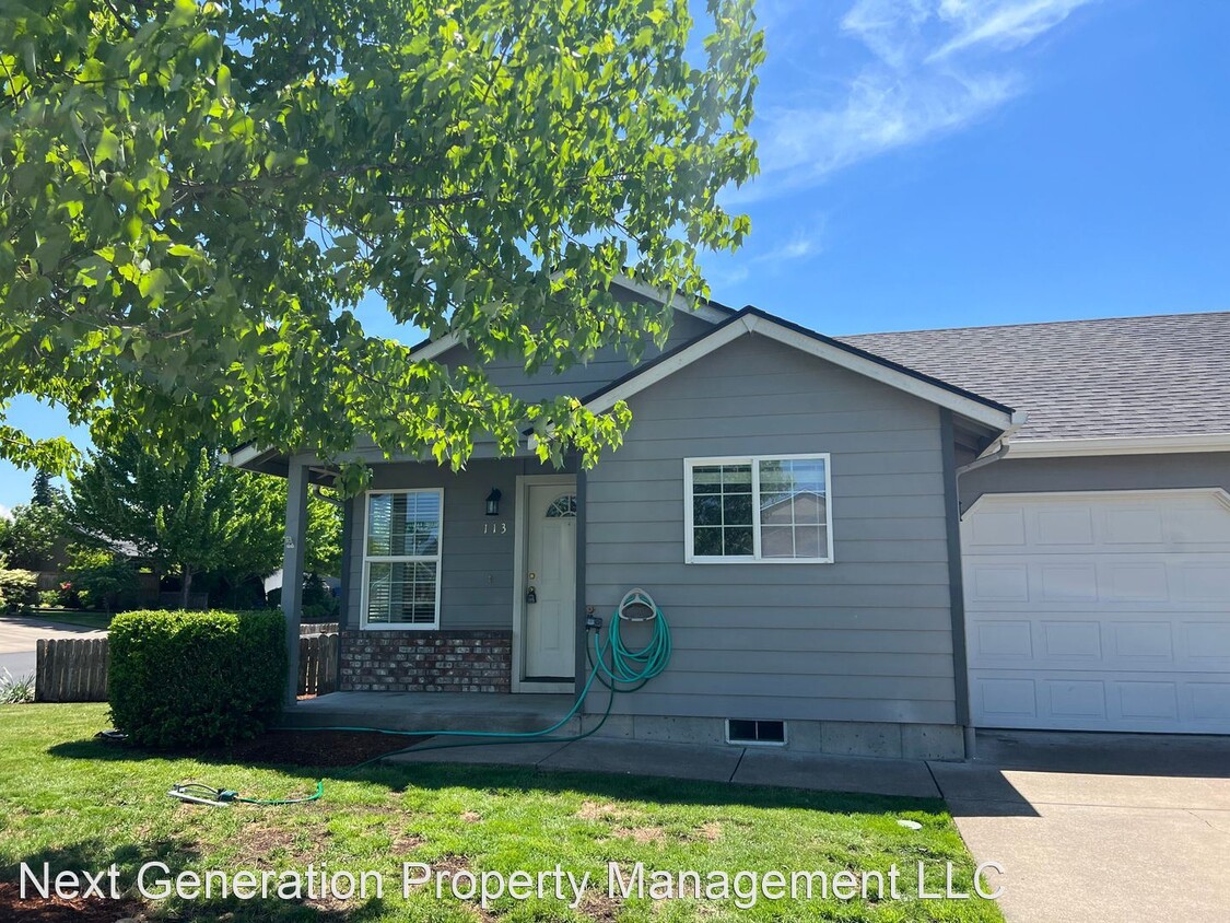 113 Blue Jay Loop, Creswell, OR 97426 House Rental in Creswell, OR