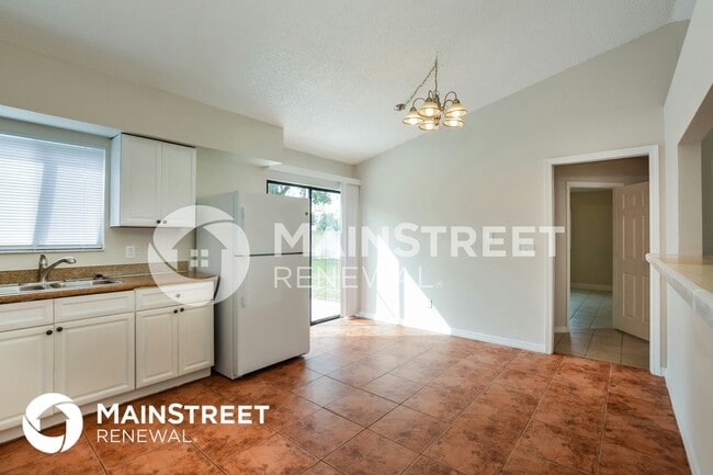 Foto del edificio - 3273 Partridge St
