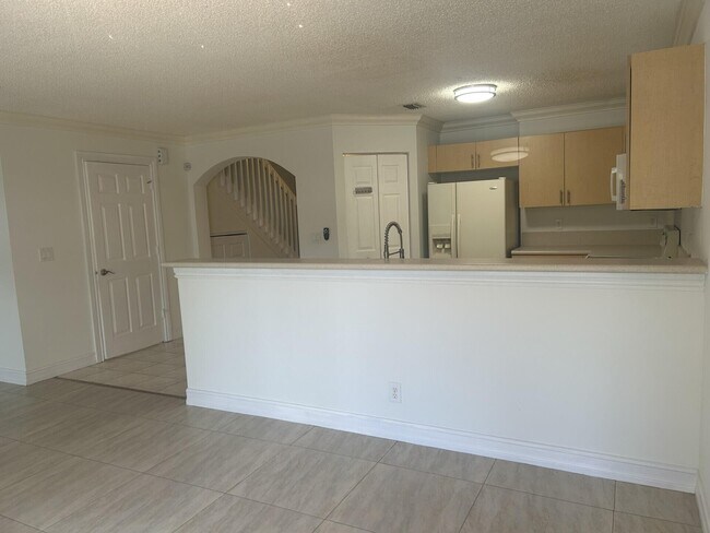 Foto del edificio - 1239 Imperial Lake Rd