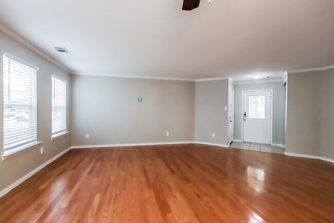 Foto del edificio - 11438 Flying Geese Ln
