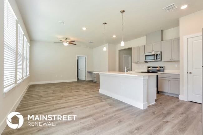 Building Photo - 360 Whiteheart Dr