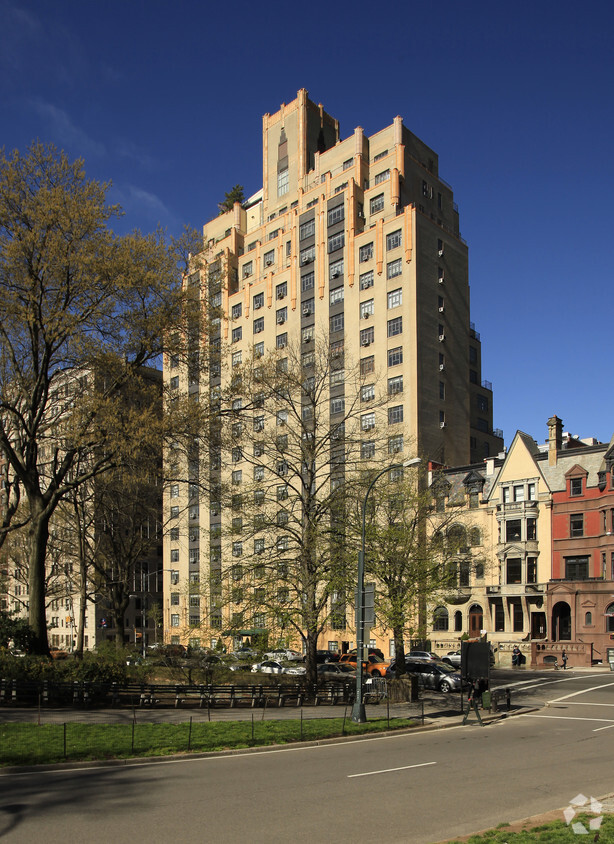 241 Central Park W, New York, Ny 10024 - Apartments In New York, Ny 