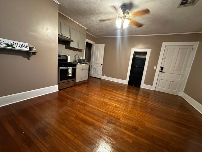 Building Photo - 104 Nouveau Ln