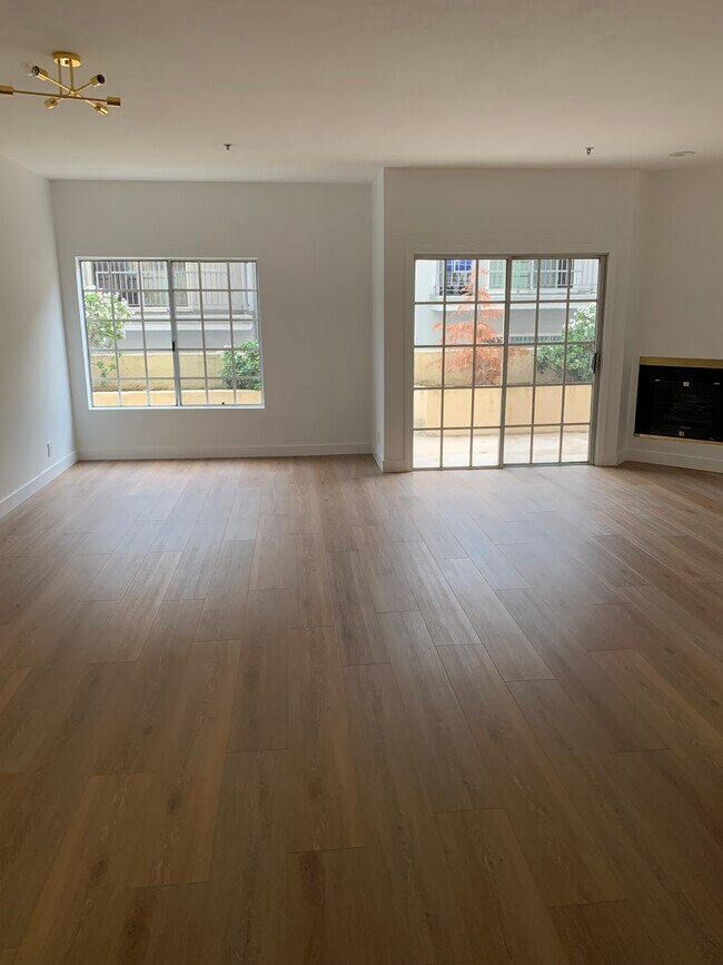 Foto del edificio - 1131 Campbell St