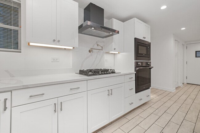Foto del edificio - 2203 W Giddings St