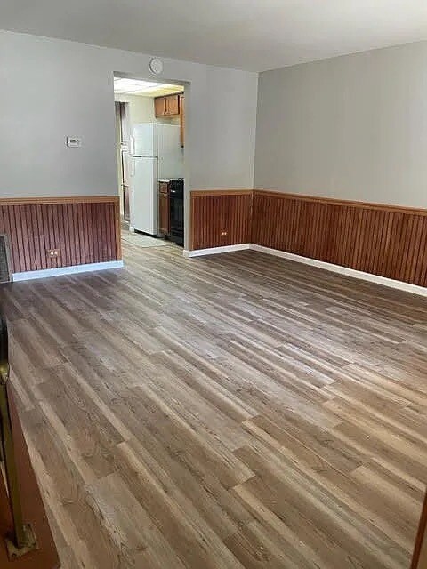 Building Photo - 2049 Berkshire Cir