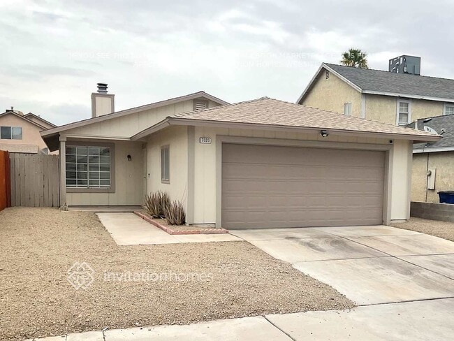 Building Photo - 7020 Cornflower Dr