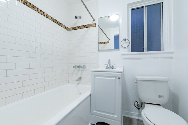 Foto del edificio - Charming and Affordable Studios