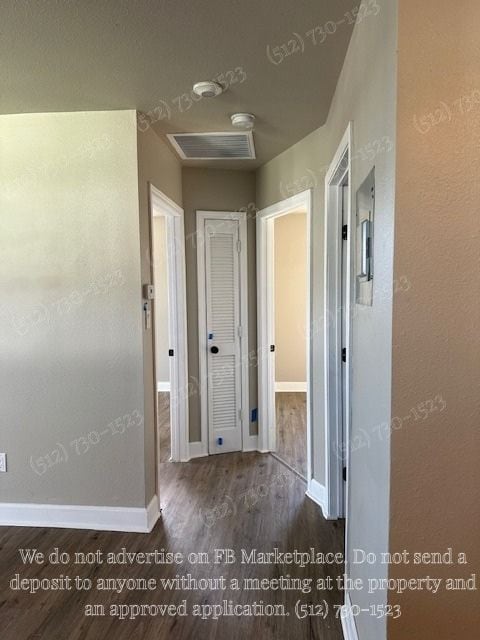 Building Photo - 2331 S Navidad St