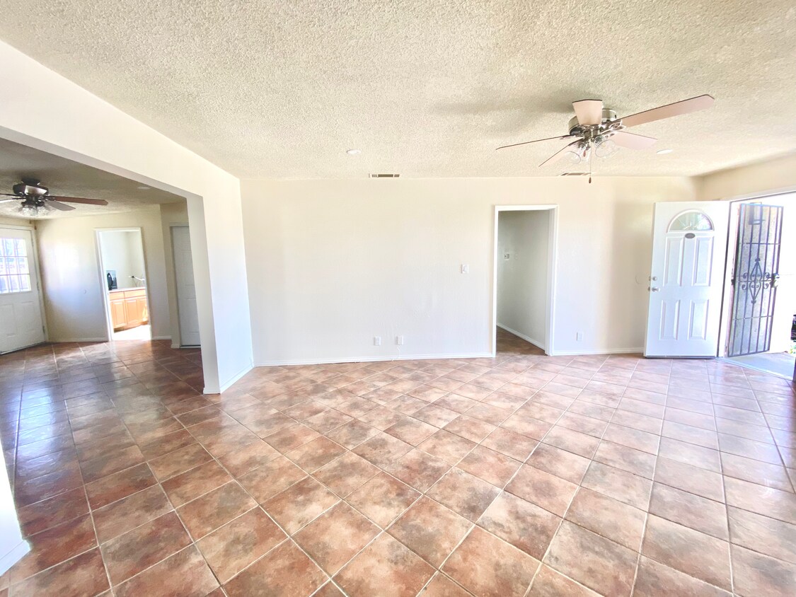 44944 Rodin Ave, Lancaster, CA 93535 House Rental in Lancaster, CA