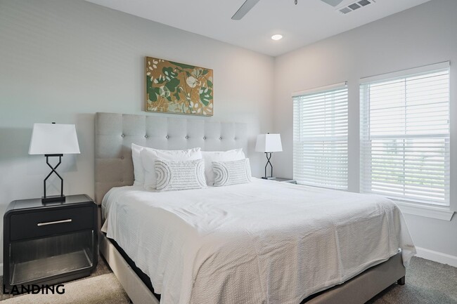 Foto del edificio - 5001 Willowgate Lp