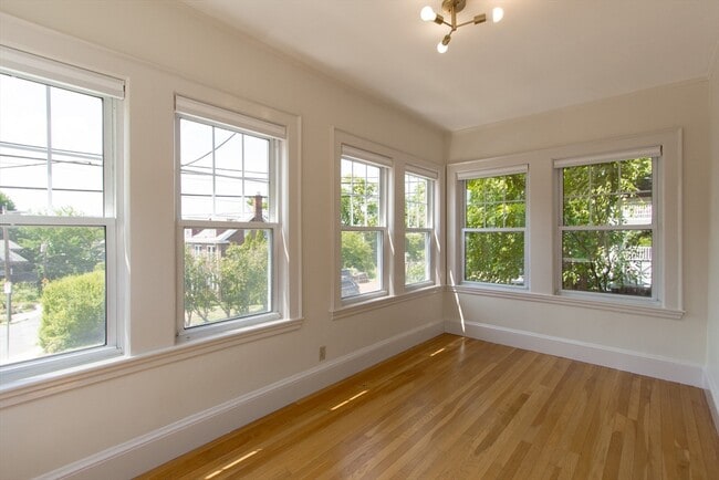 Foto del edificio - 62 Orchardhill Rd