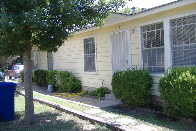 Foto del edificio - 631 J St