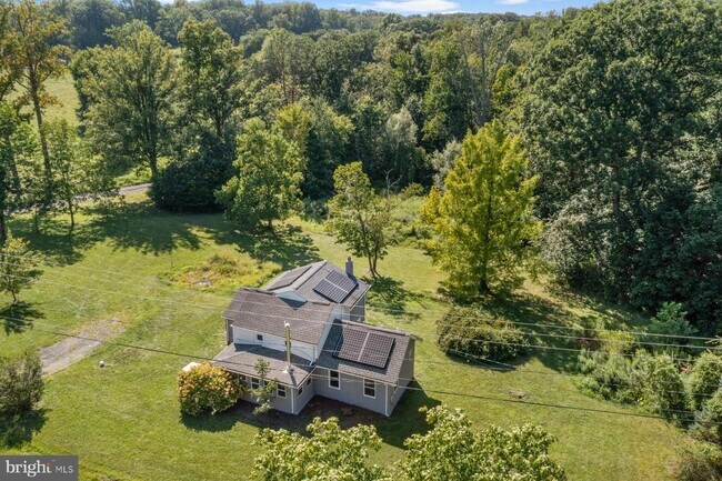 Foto del edificio - 2148 Thomas Run Rd