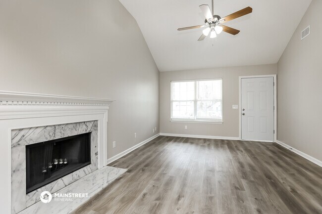 Building Photo - 703 Lou Gehrig Cir